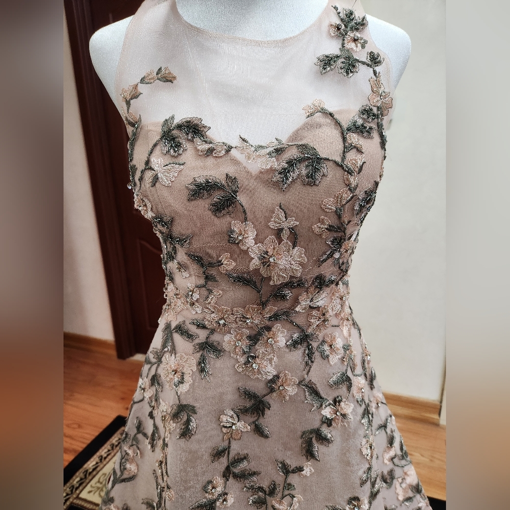 Don't need this dress anymore